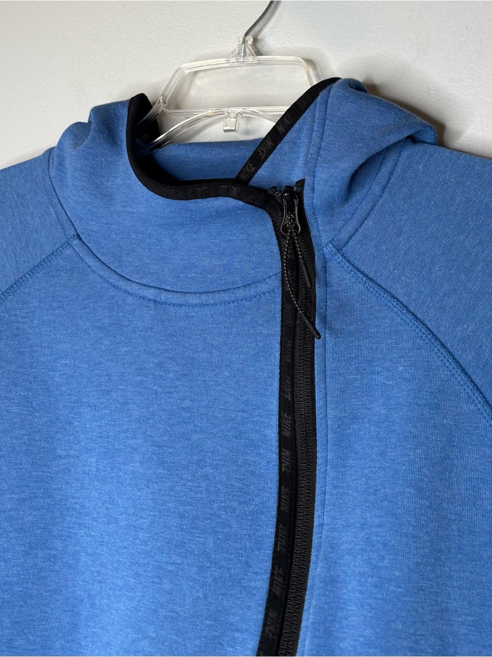 NIKE TECH FLEECE HOODIE - Picture 3 of 6